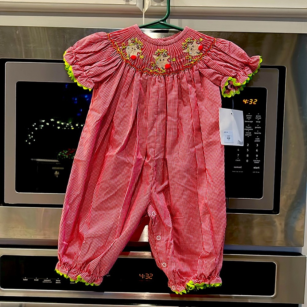 Baby Girl Smocked Reindeer Romper. Size 9 month